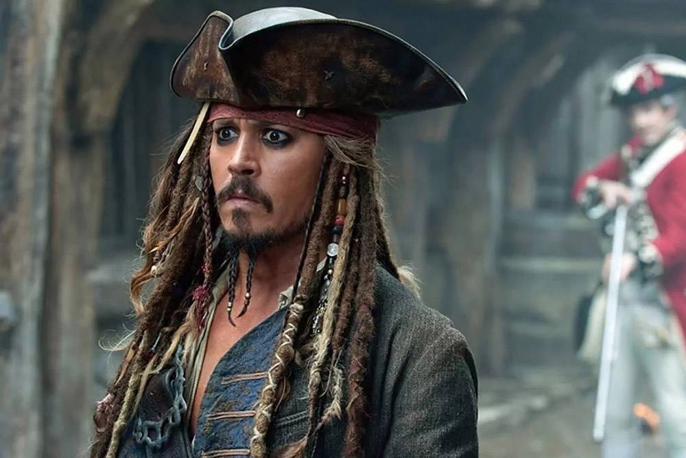جوني ديب وPirates of the Caribbean يعودان بجزء سادس