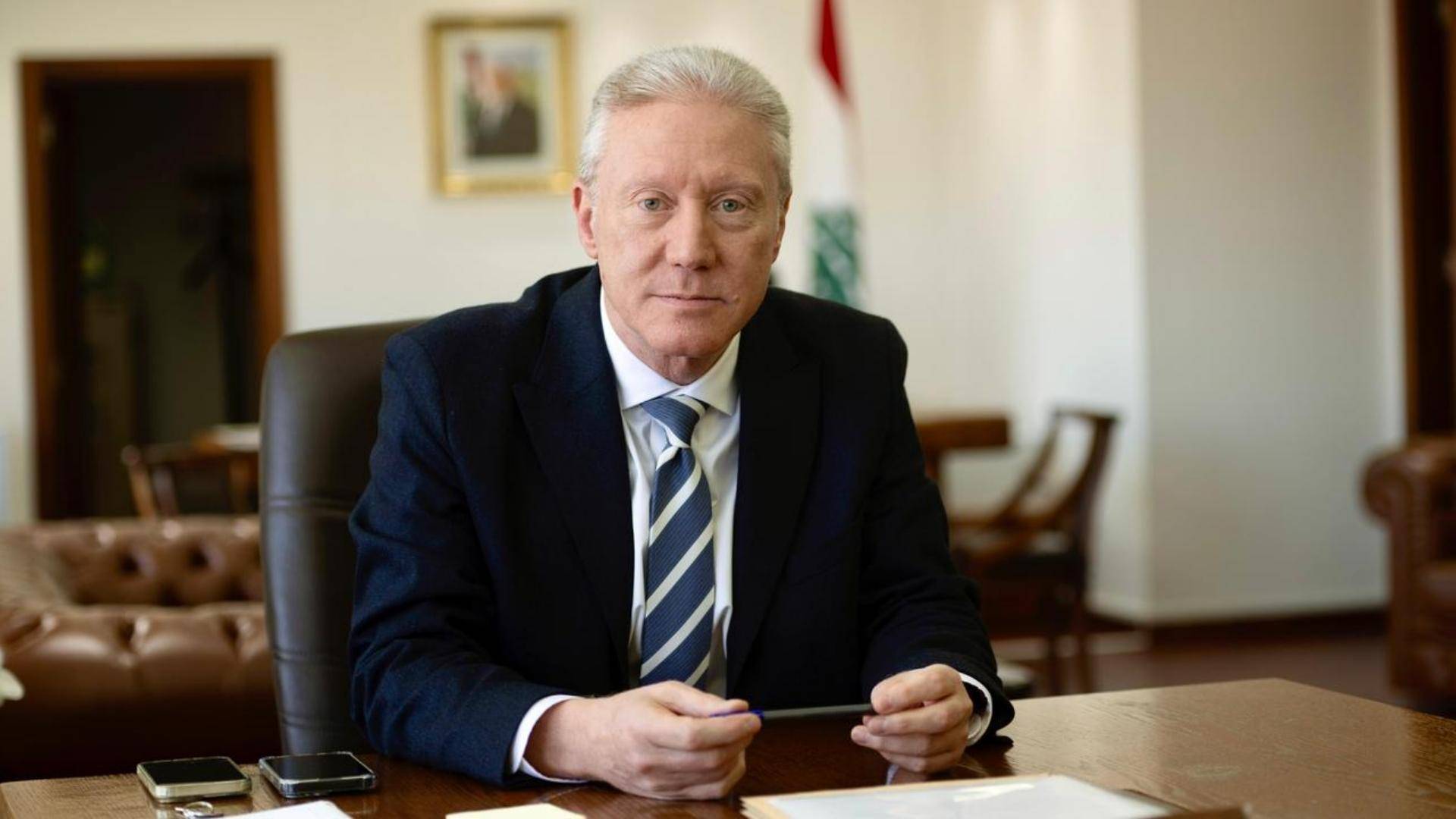 رجي يتصل بنظيره القبرصي ويؤكد تضامن لبنان مع نيقوسيا