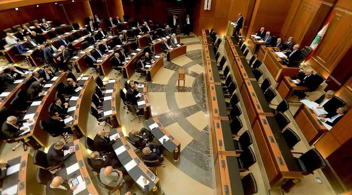 إتفاق التمديد اُنجز... النواب في مقاعدهم حتى 31 أيار 2028!