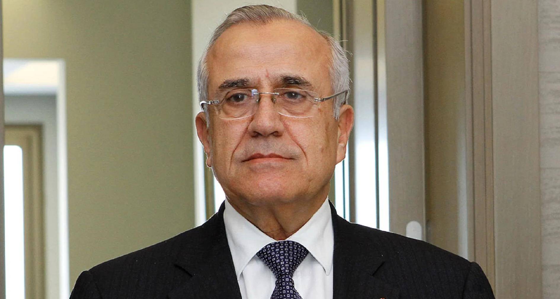 سليمان يُشيد بـ "شجاعة" طيران الشرق الأوسط وموظفي المطار