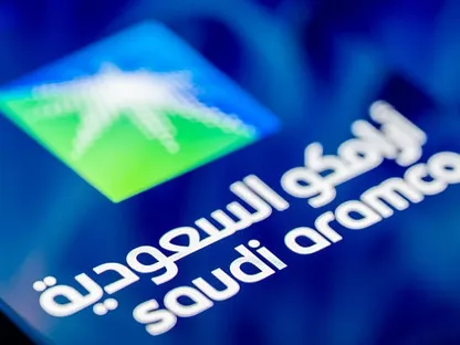 بلومبرغ:"أرامكو" تعلن زيادة مفاجئة لأسعار خامها