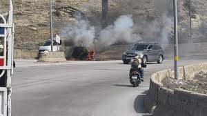 استهداف فان على طريق ضهر البيدر ونجاة السائق