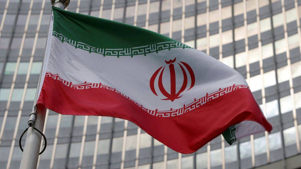 إيران: انتخابات القيادة أُجريت وتم تعيين القائد