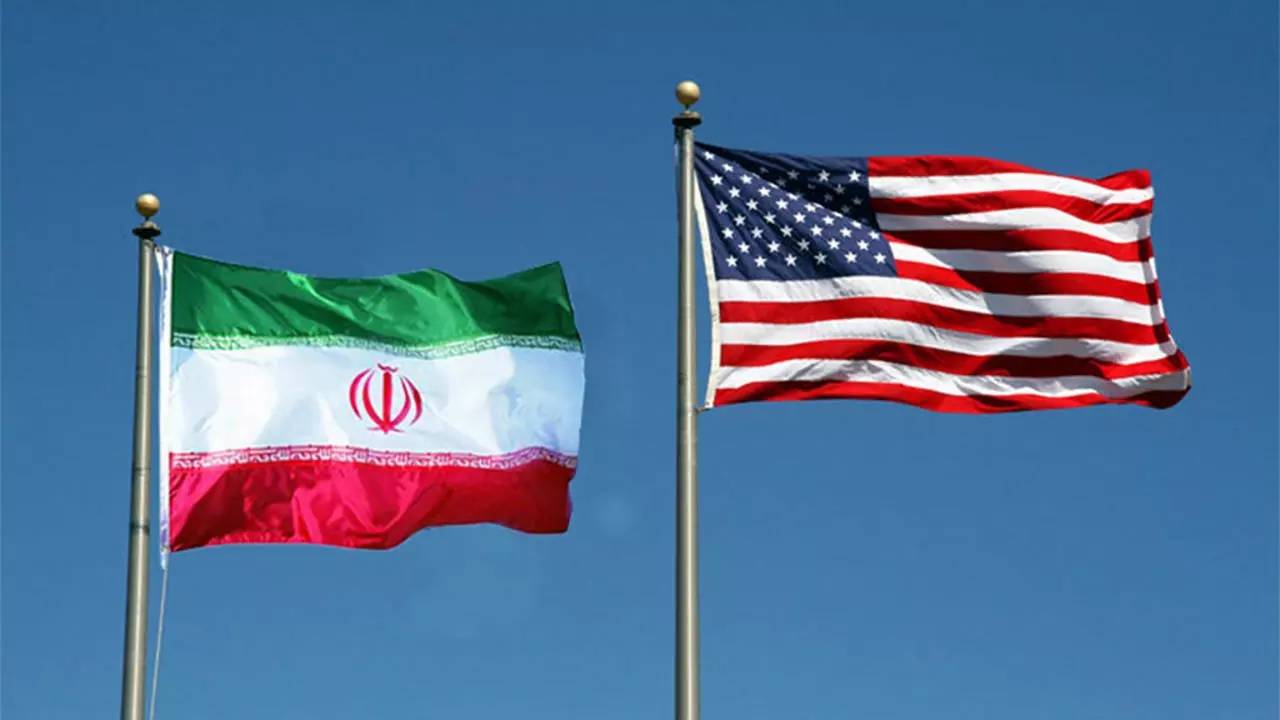 طهران تتهم واشنطن باستهداف "تحلية المياه" في قشم وتحذر من عواقب وخيمة