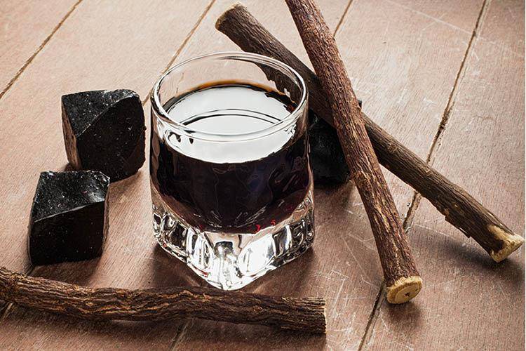 عرق السوس.. فوائد صحية وتحذيرات مهمة