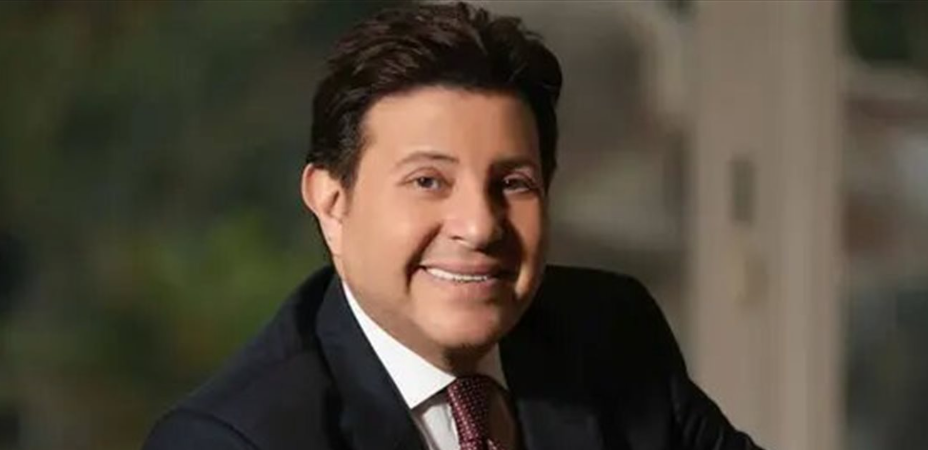 بعد وعكته الصحية.. نجوم الفن يدعون لهاني شاكر بالشفاء