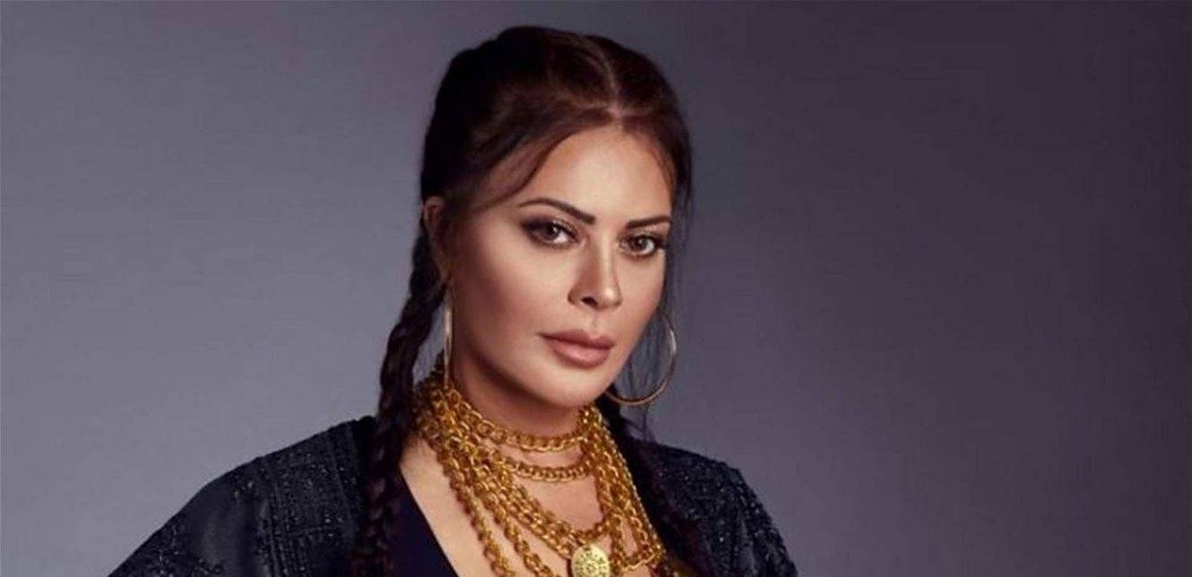 كارمن لبس: "حكي السياسة مش وقتو"