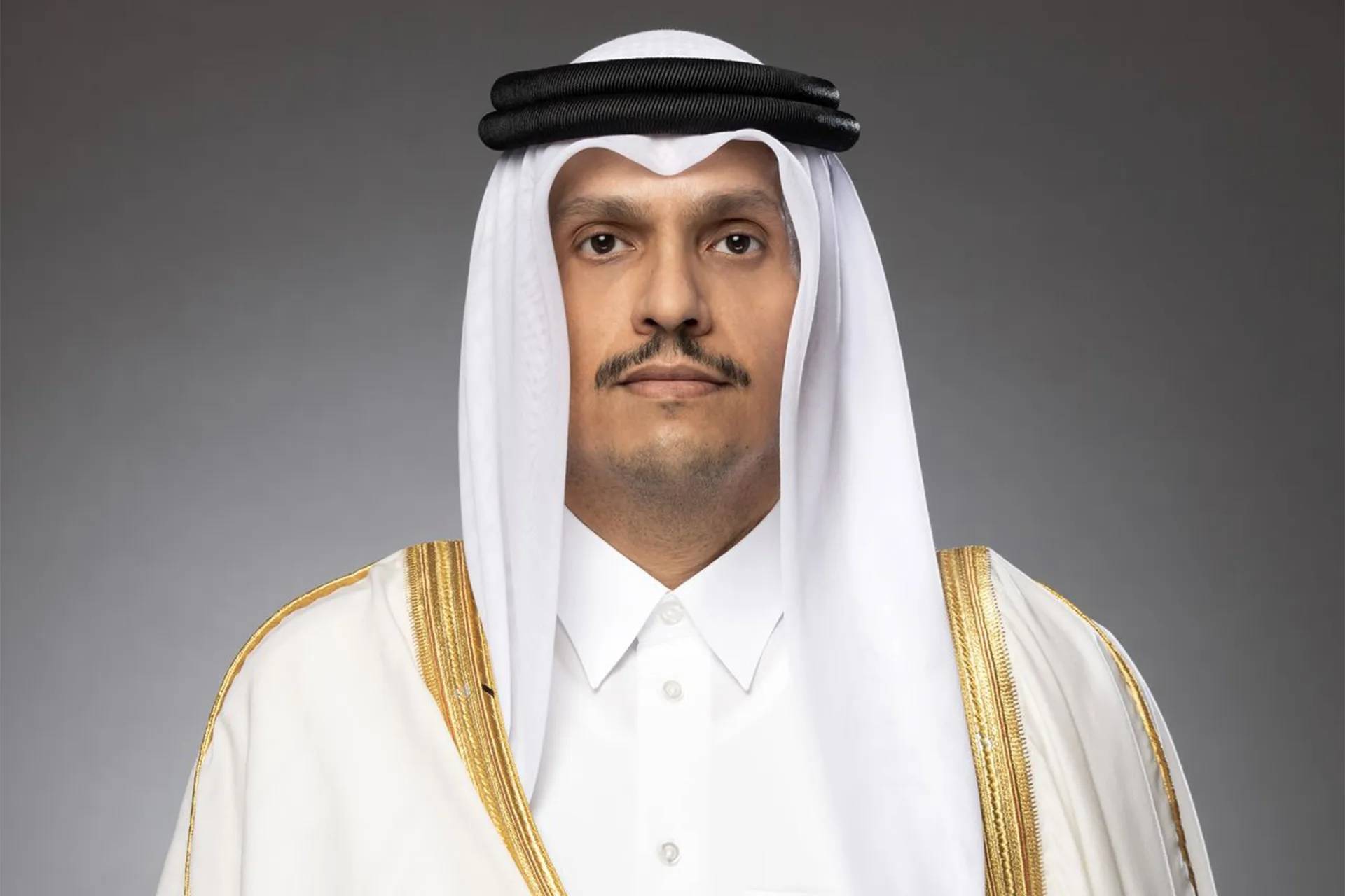 رئيس الوزراء القطري: لفتح الباب أمام الحلول السياسية
