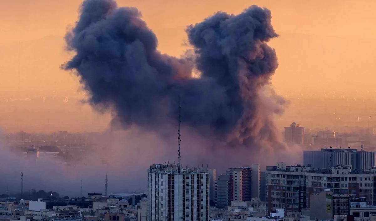 وساطة رباعية لفتح قناة حوار بين طهران وواشنطن
