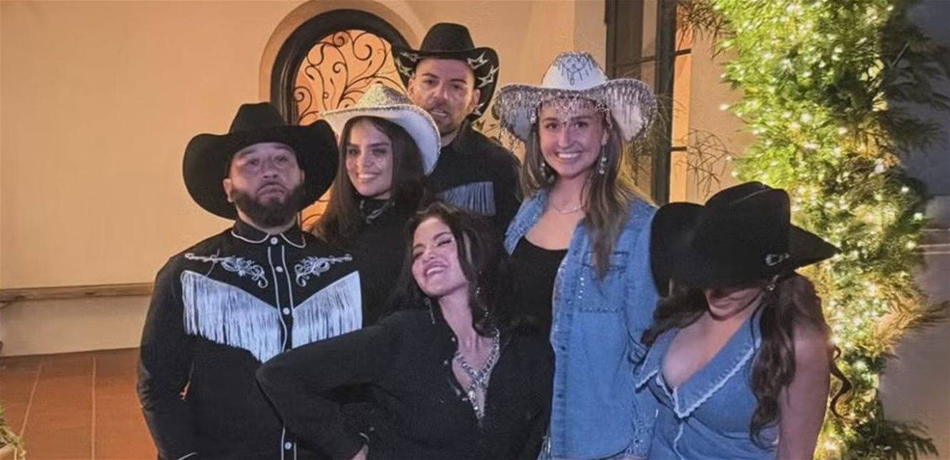 «عيد ميلاد سعيد يا راعي البقر».. سيلينا غوميز تحتفل بعيد زوجها