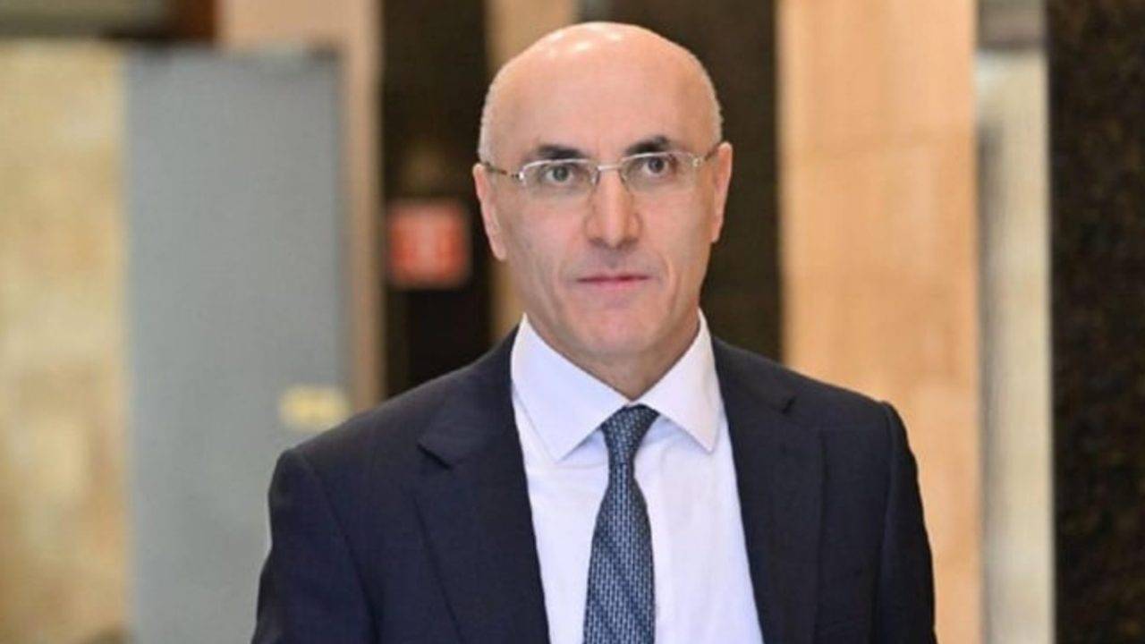 الحجار بعد اجتماع الأمن المركزي: 
الأجهزة الأمنية في جهوزية كاملة