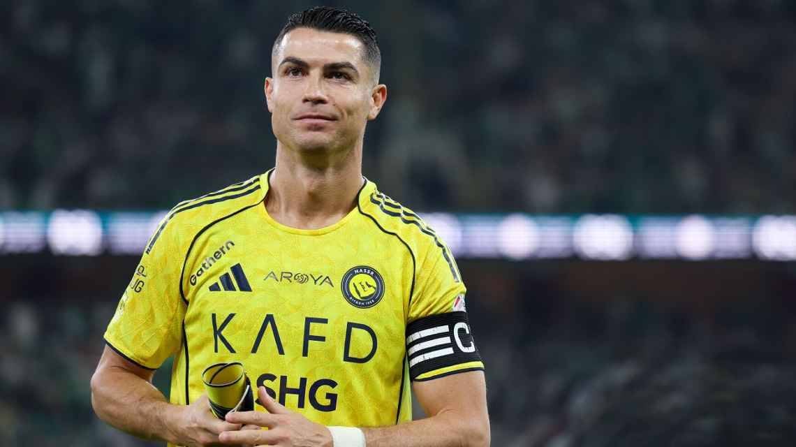 رونالدويوجّه رسالة دعم للاعبي النصر بعد خماسية الخليج