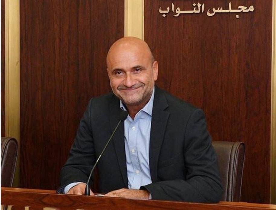 أبي رميا لـ"الديار": إسرائيل تواجه مُقاومة صلبة في الميدان
وماكرون نقل أجواء تطمين حول الحدود السوريّة