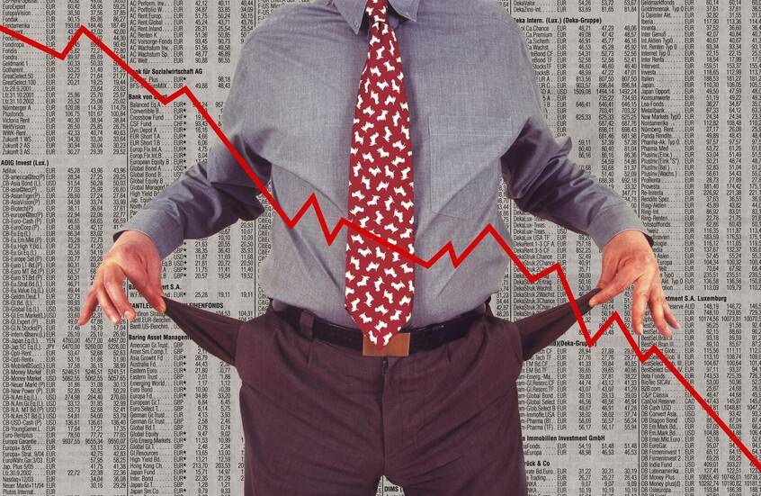 انخفاض الأسواق الأوروبية متأثرة بقلق المستثمرين