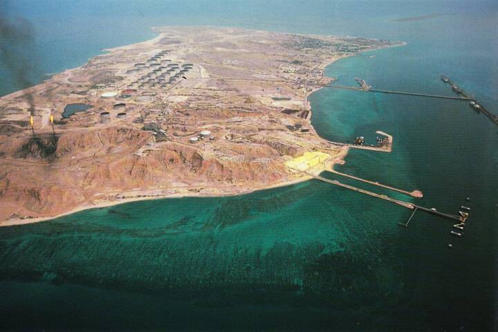 البيت الأبيض: الولايات المتحدة قادرة على السيطرة على جزيرة خرج الإيرانية