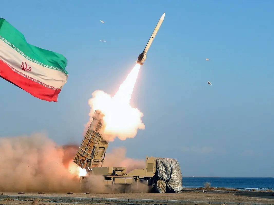 ايران تهاجم "اسرائيل" بصواريخ "نصر الله"