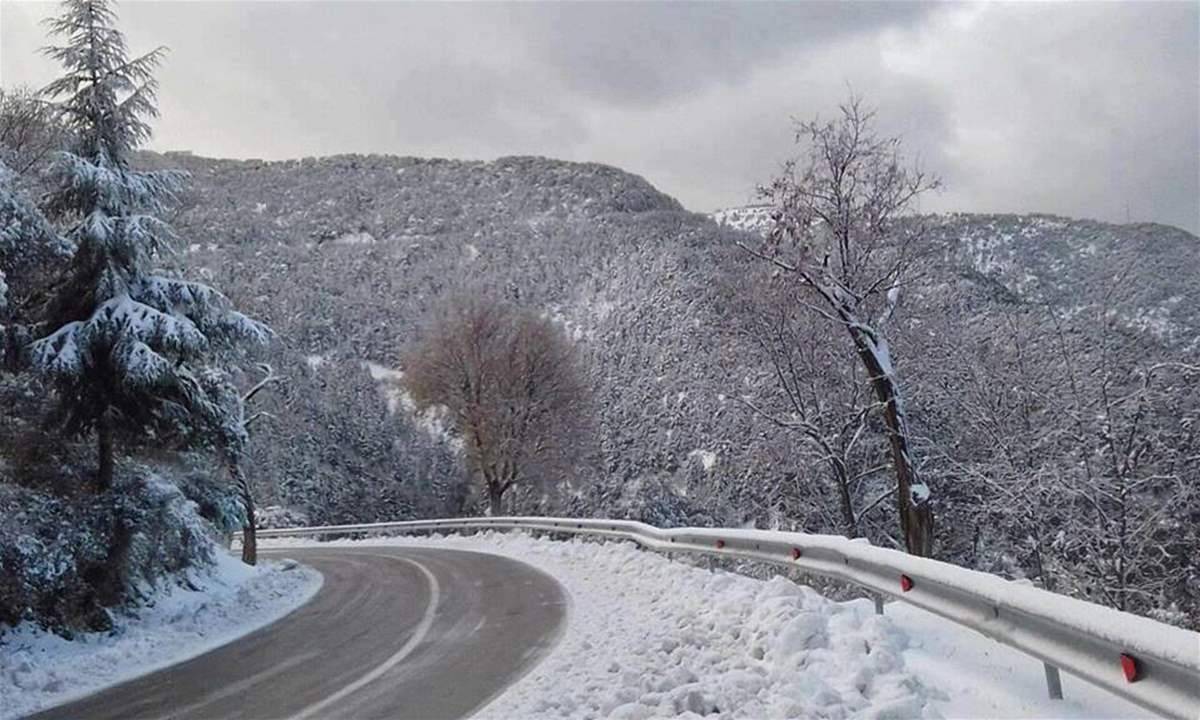 منخفض جوي عميق يضرب لبنان... أمطار غزيرة وثلوج حتى الأسبوع المقبل