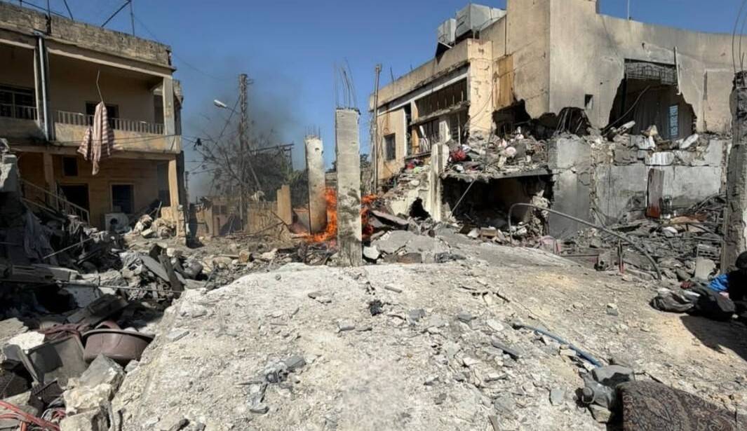 غارة إسرائيلية على دير الزهراني في النبطية تسفر عن 21 جريحاً