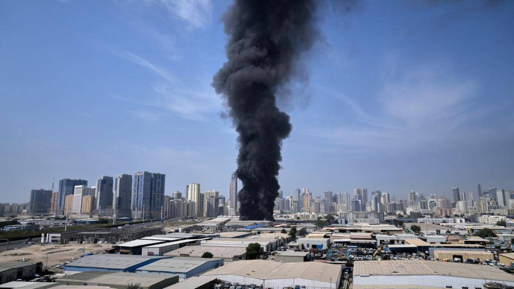 الإمارات: 11 قتيلاً و171 مصاباً بهجمات إيرانية.. والدفاعات تتصدى