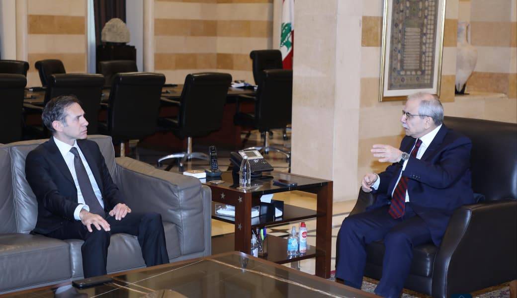 سلام يلتقي السفير التركي ويبحث معه جهود الإغاثة