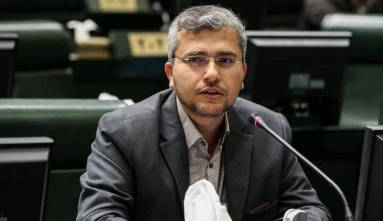 المتحدث باسم الأمن القومي الإيراني: اتركوا الصواريخ تتفاوض ترامب!
