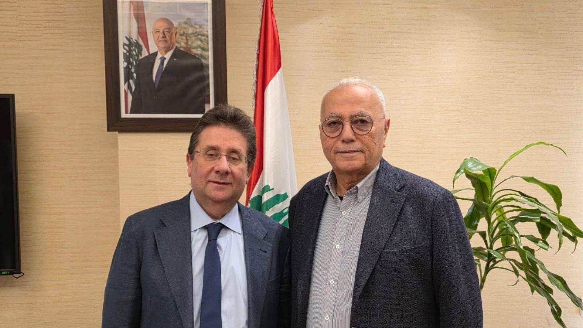 كنعان يبحث حاجات النازحين مع رئيس بلدية برج حمود