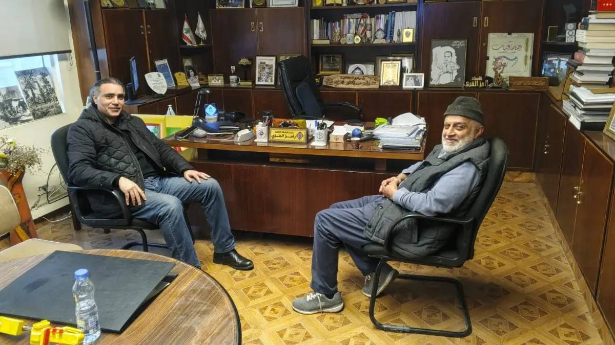 الفري يلتقي البقار: تأكيد على الحوار والاستقرار