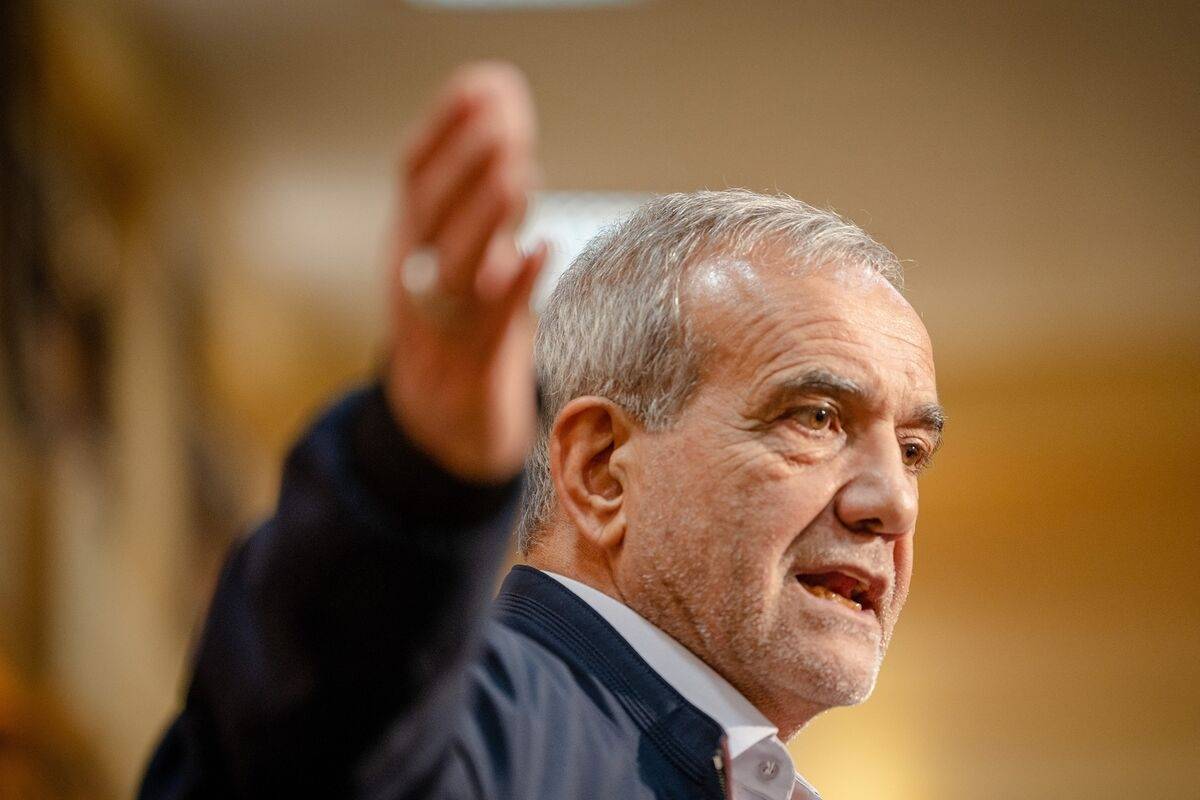 بزشكيان: لا إنهاء للحرب إلا بضمان عزة ومصالح الشعب الإيراني