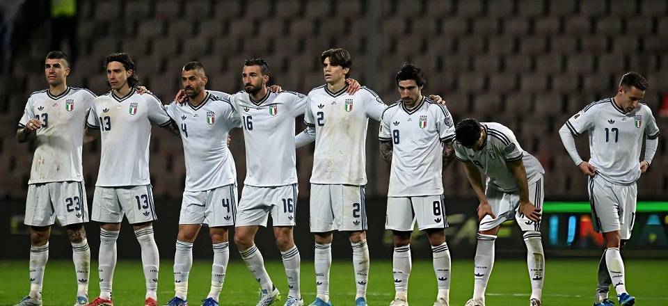 رد فعل ناري من الحكومة الايطالية على فشل "الأزوري" في التأهل