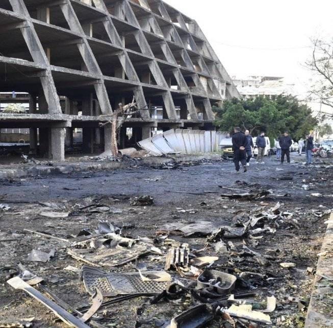 7 شهداء و٢٦جريح في الغارة الاسرائيلية على الجناح