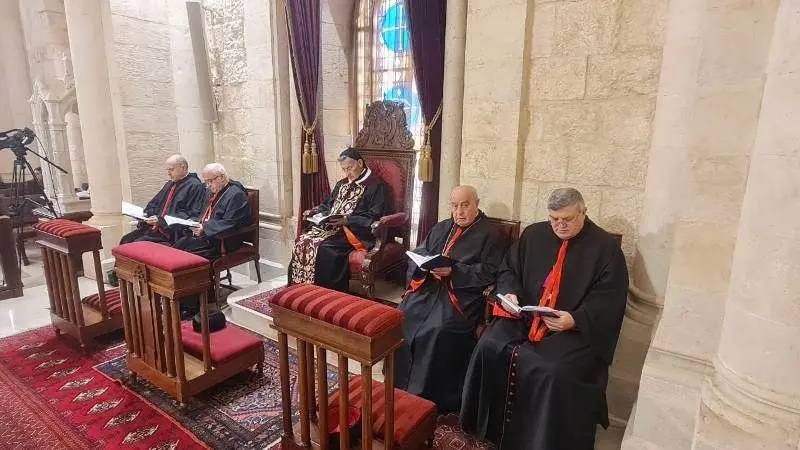 الراعي يستقبل المهنئين بعيد الفصح في بكركي