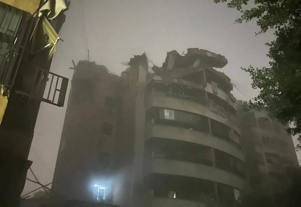 العدوان مستمرّ: غارات على صور والضاحية وإصابات بين المسعفين