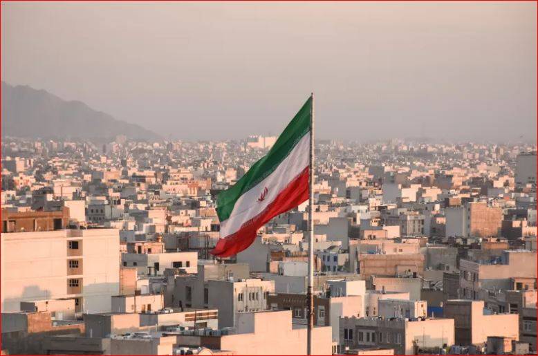 القضاء الإيراني يطالب بتسريع الأحكام بحق متهمين بمساندة الخصوم