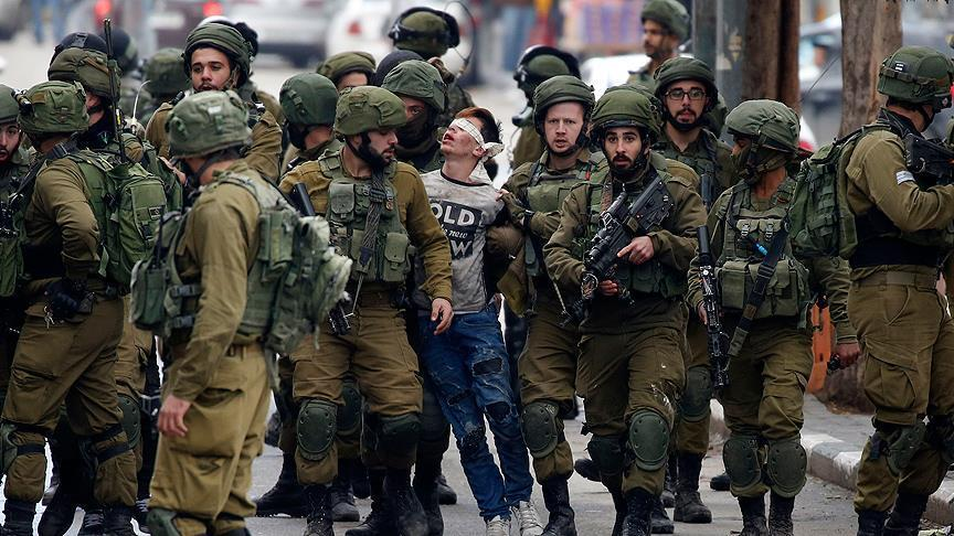 في يوم الطفل الفلسطيني..350 طفلاً فلسطينياً في سجون الاحتلال تحت القمع