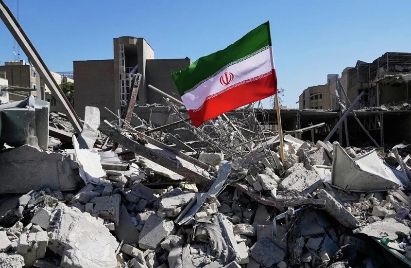 إيران: قتلى وجرحى في ضربات أميركية-إسرائيلية على مواقع صناعية ونووية