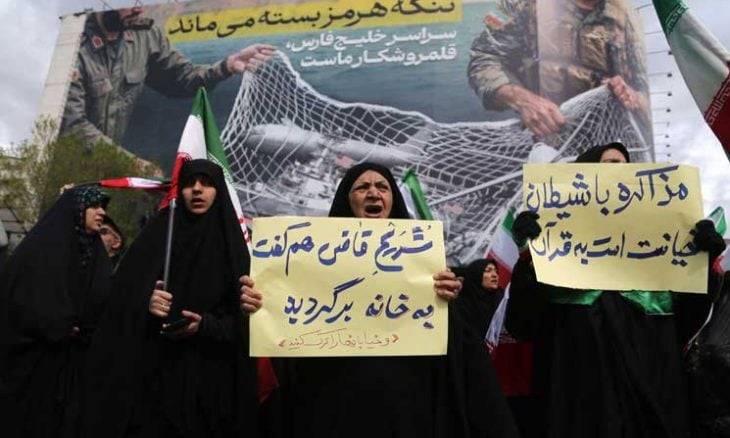 الحرس الثوري: “الإصبع على الزناد” رغم الهدنة مع واشنطن