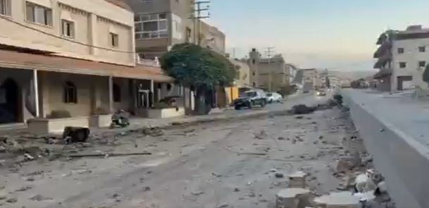 6 شهداء و 16 جريحًا في الغارة على مبنى في دورس