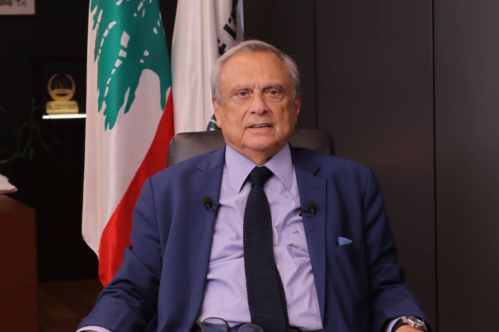 حبيب معايداً بالفصح: نأمل أن تزول الأيام الصعبة