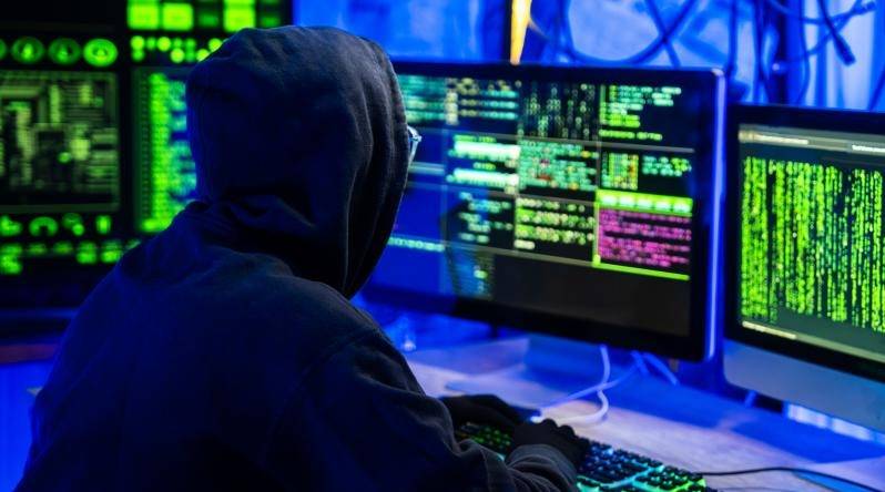 حرب صامتة.. تحذير من تصاعد التهديدات السيبرانية الإيرانية ضد منشآت المياه الأميركية