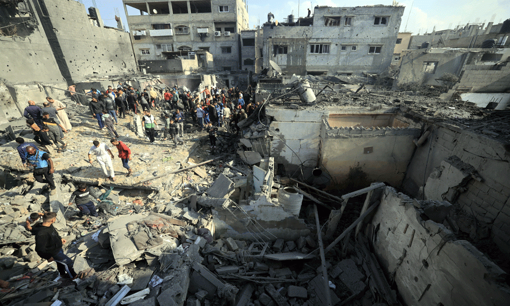 الاحتلال يفجّر منازل شرق حيّ الزيتون في غزة