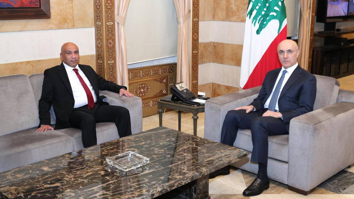 الحجار يستقبل السفير الكويتي: تعاون عربي لمواجهة التحديات