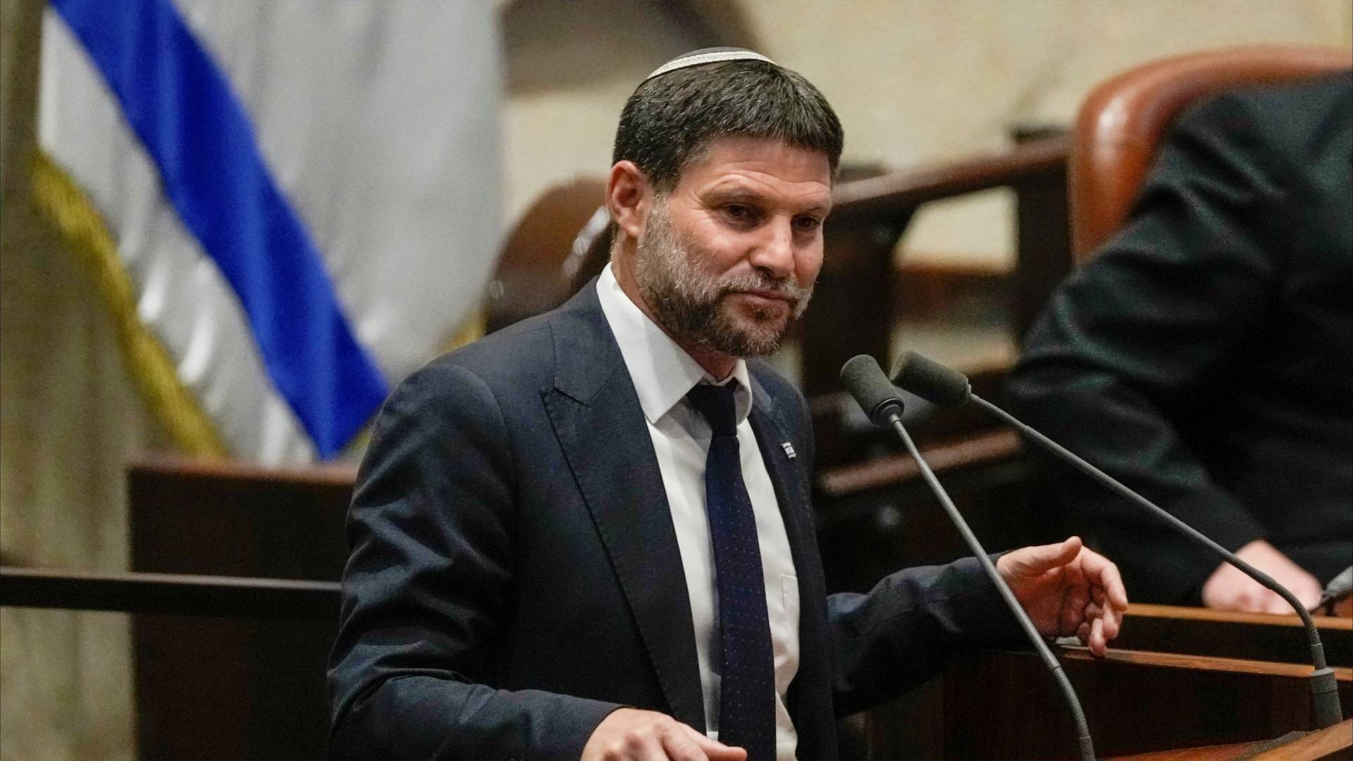 سموتريتش يهاجم المستشار الألماني ميرتس ويصفه بـ"المنافق"