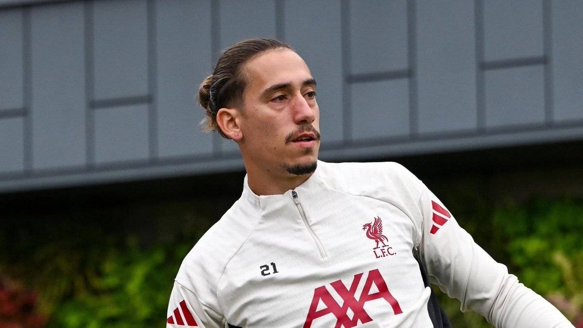 تسيميكاس يقترب من العودة إلى ليفربول
