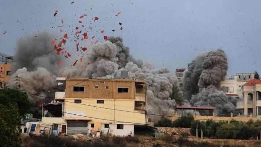 العدو الإسرائيلي يواصل التفجيرات والهدم في ميس الجبل