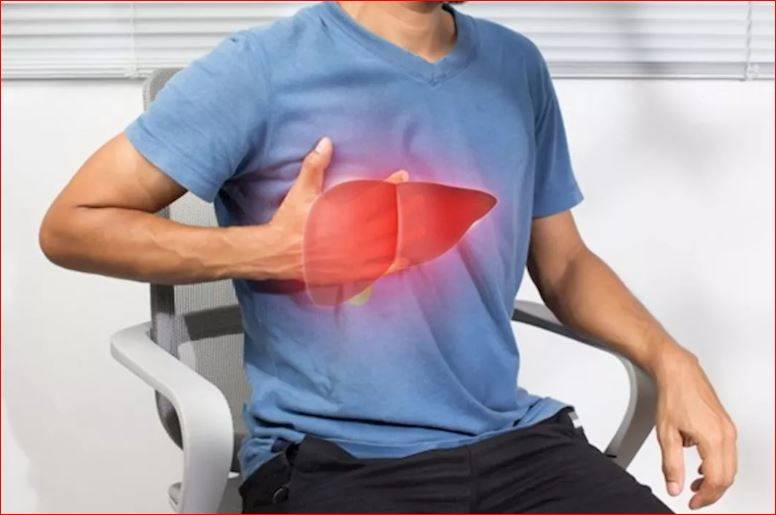 أمراض الكبد بعد الأربعين.. أعراض مبكرة تستدعي الانتباه
