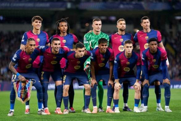 بالأسماء... برشلونة يستعد للاستغناء عن خمسة لاعبين