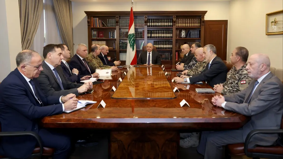 عون: ضرورة التشدد الأمني في بيروت ومنع أي مظاهر مسلّحة