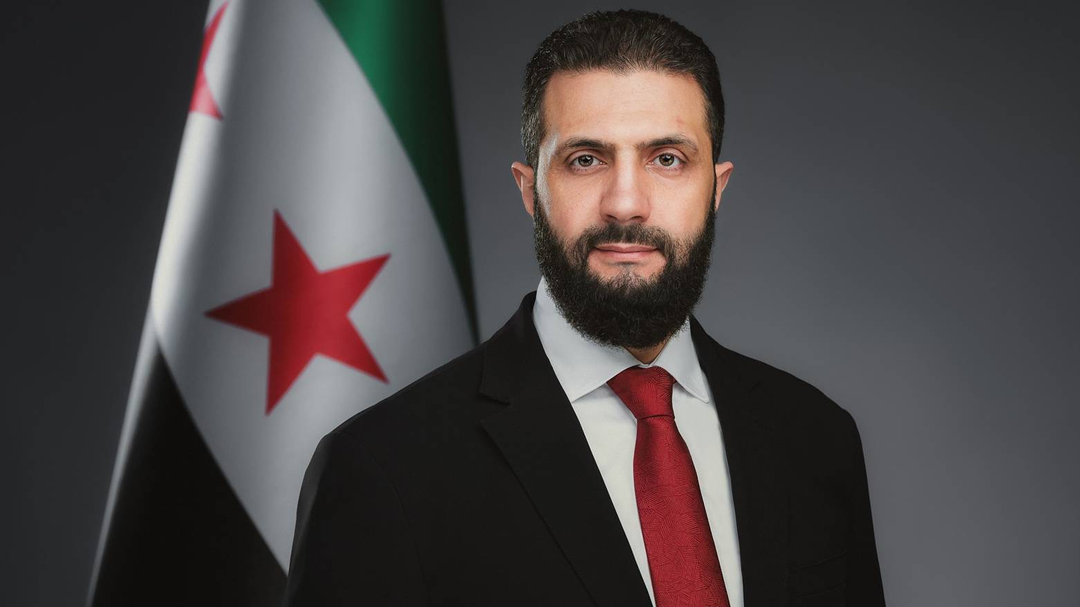الشرع يعلّق على جدل "صالة الفيحاء": استغربت من العرض ولا يشبه تقاليدنا وأعرافنا