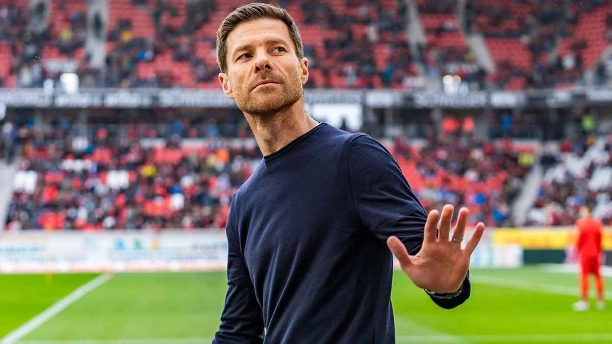 هل اقترب ألونسو من تدريب ليفربول؟