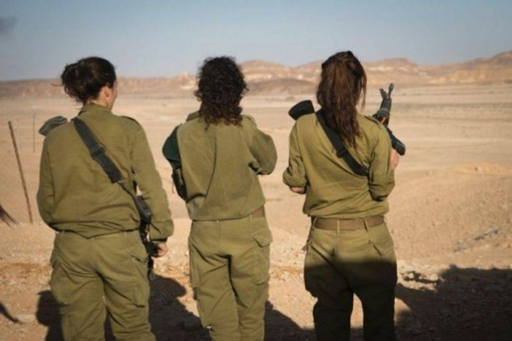 خرق أمني داخل الجيش الإسرائيلي: مجندتان تسرقان أسلحة من داخل قاعدة عسكرية
